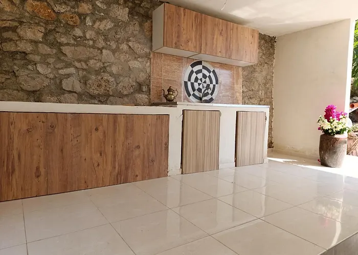 Nikolari Hotel apartamentowy Himara