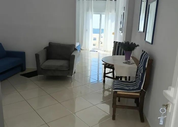 Nikolari Hotel apartamentowy 3*