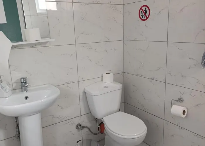 Hotel apartamentowy Nikolari